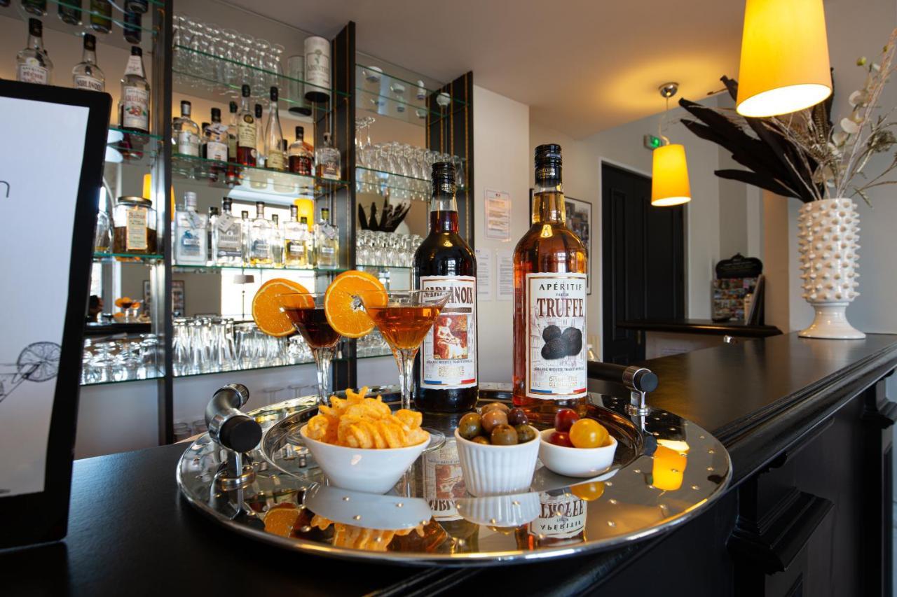 Hotel Le Renoir Sarlat-la-Canéda Zewnętrze zdjęcie
