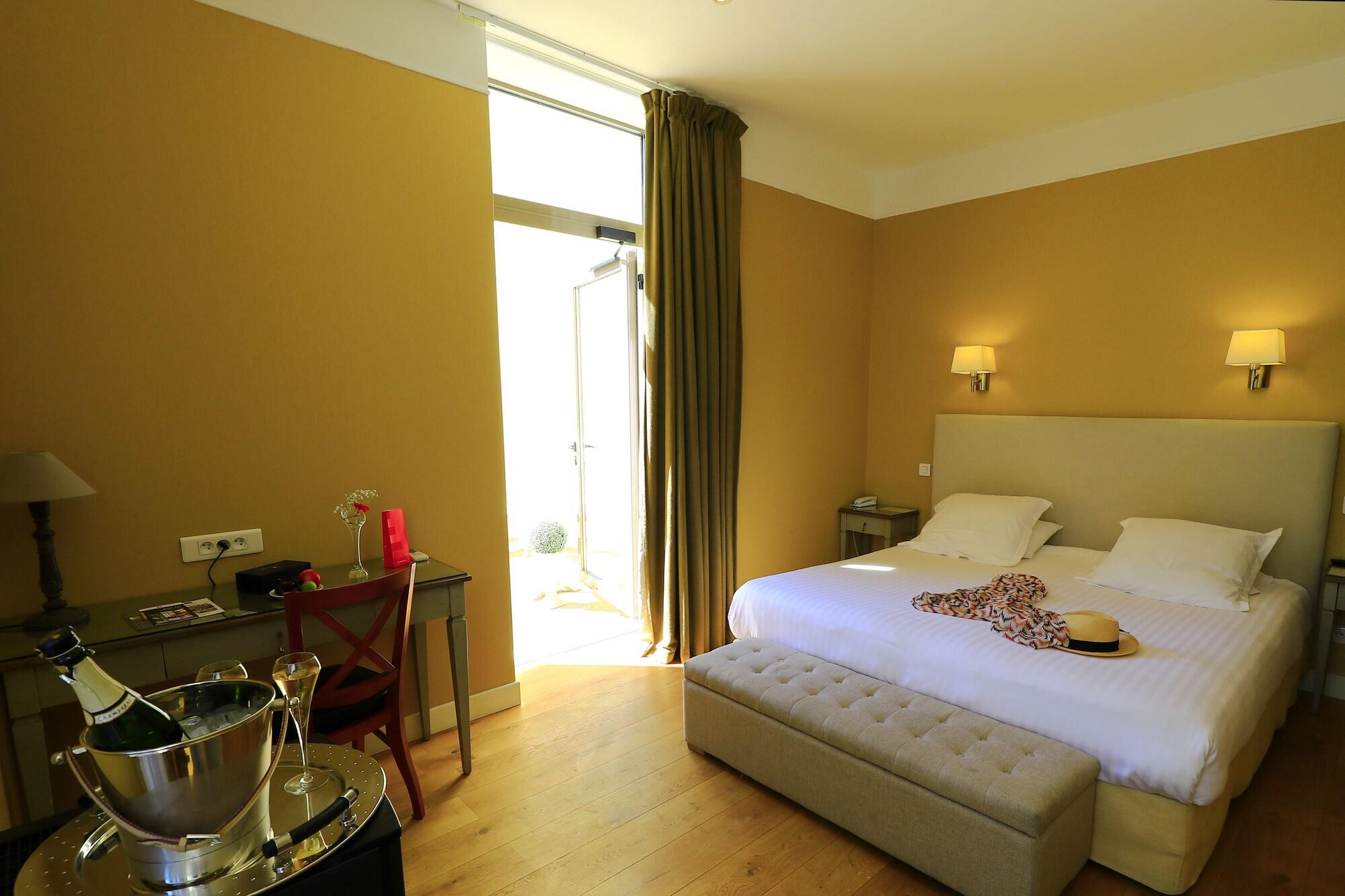 Hotel Le Renoir Sarlat-la-Canéda Zewnętrze zdjęcie