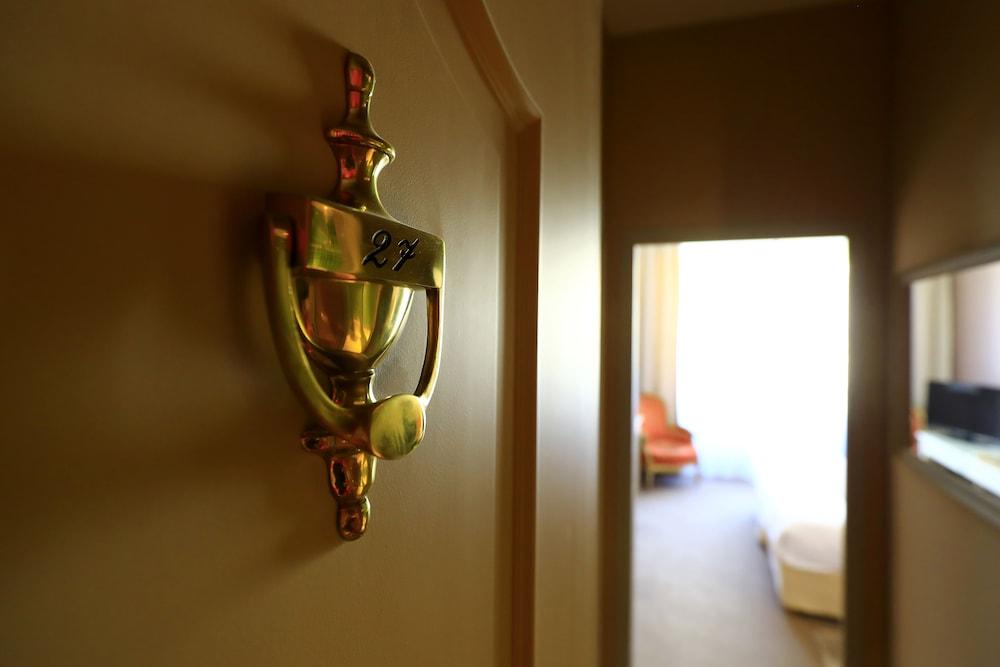 Hotel Le Renoir Sarlat-la-Canéda Zewnętrze zdjęcie